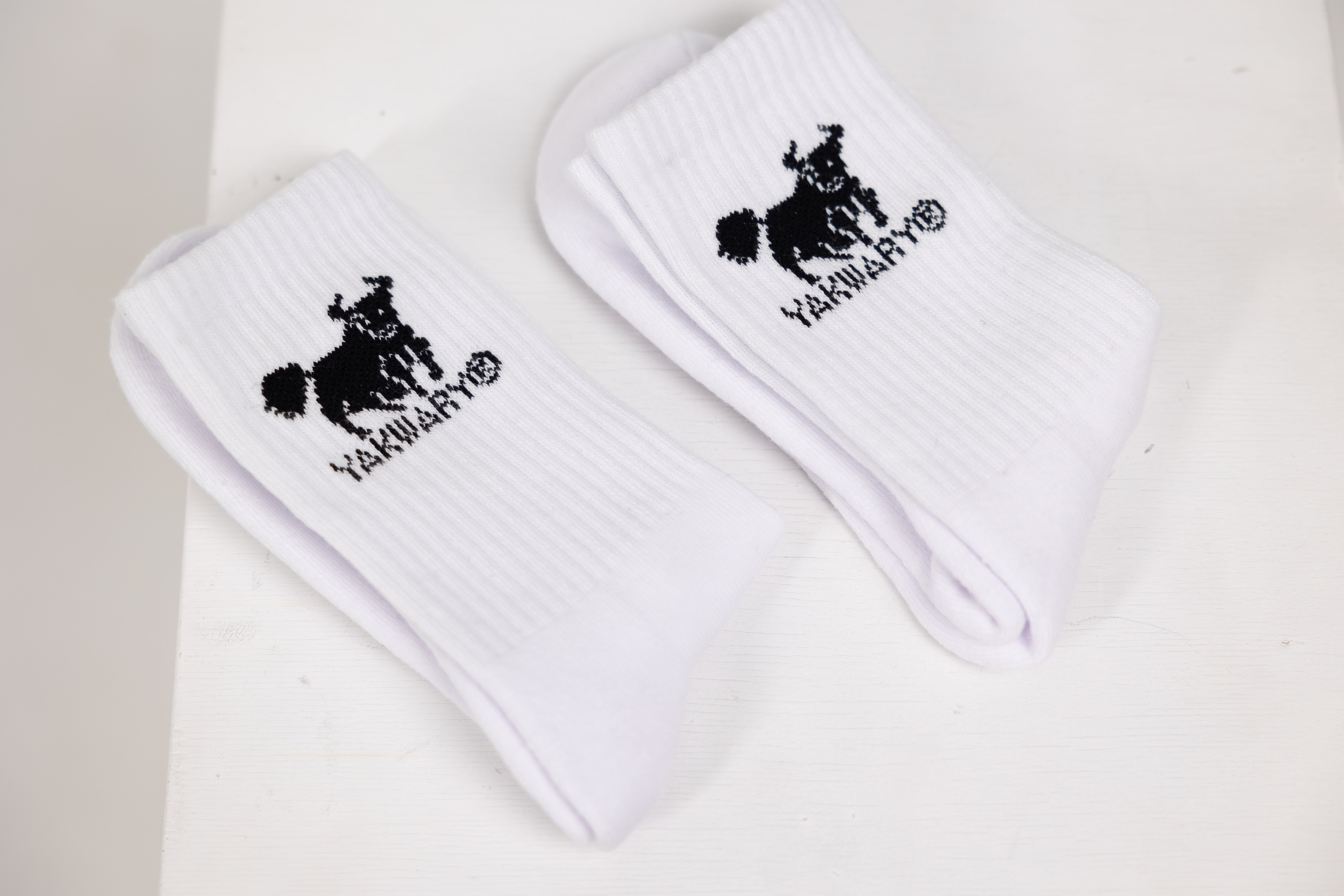 The Benefits of Wearing 100% Cotton Socks: Comfort, Breathability, and Style