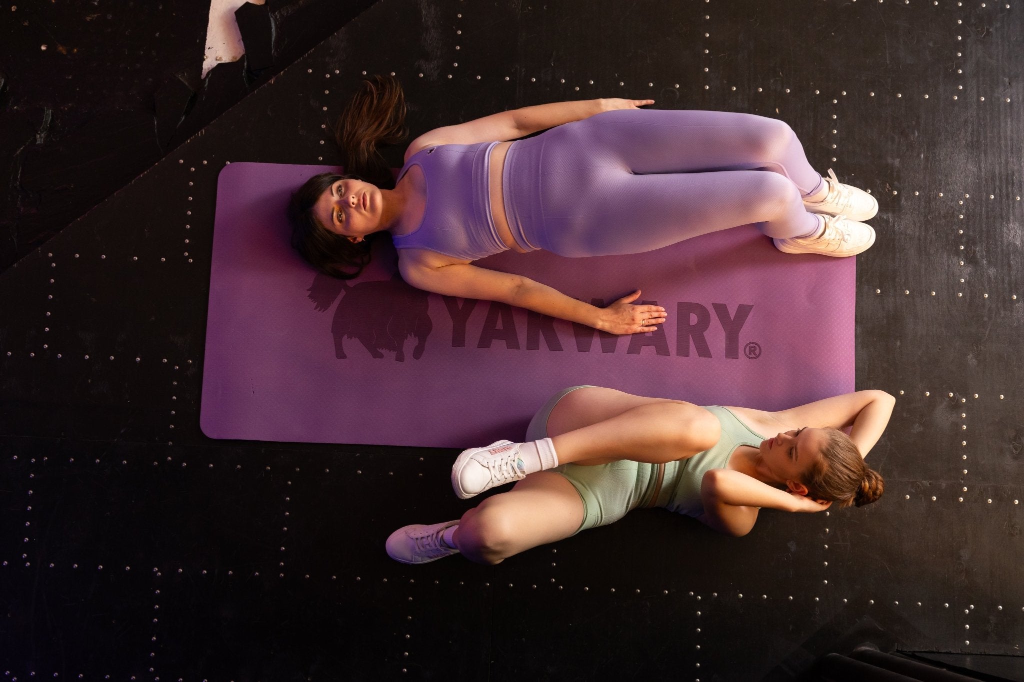 Autumn Glow Awaits: Unroll Peace with YAKWARY’s Super Soft Mat - YAKWARY®