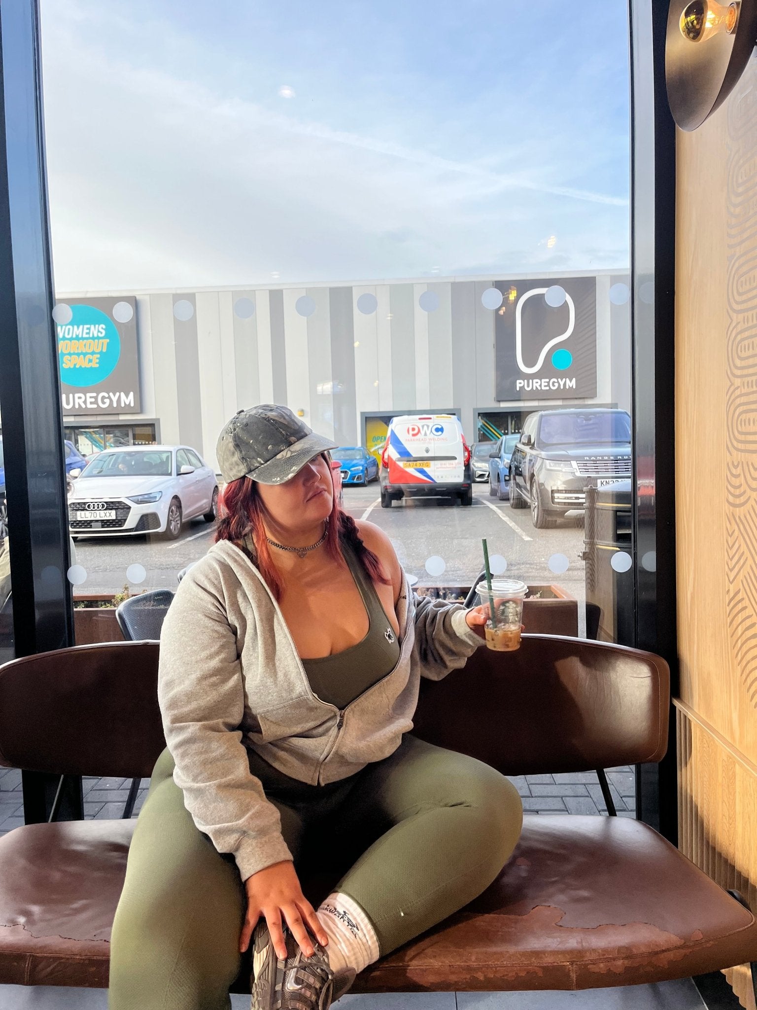 Coffee Spills, Gym Thrills, and YAKWARY Chills: My Wild Week in Activewear - YAKWARY®