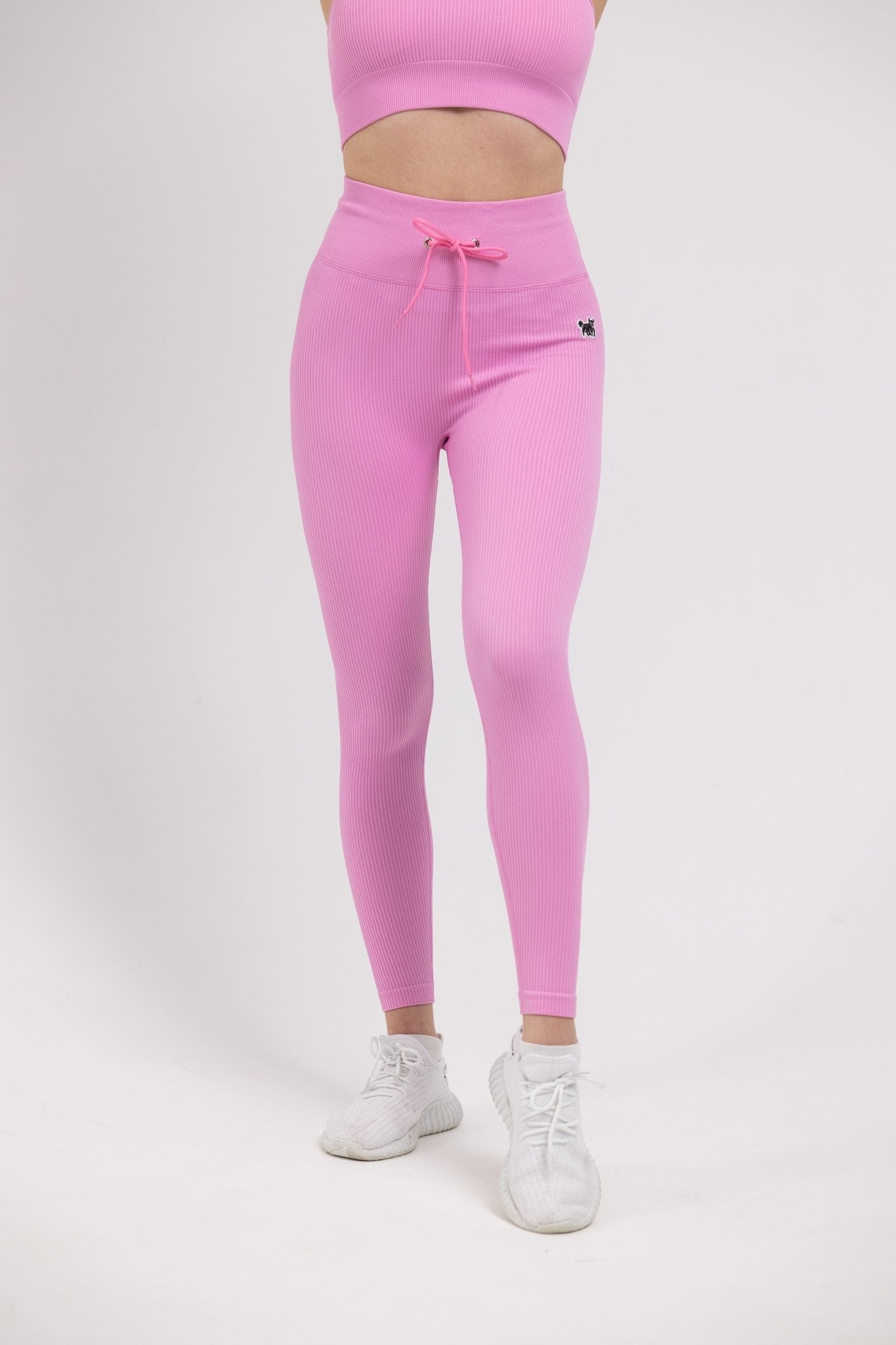 From the Alps to the City: YAKWARY’s Thermal Leggings for Women in Switzerland - YAKWARY®