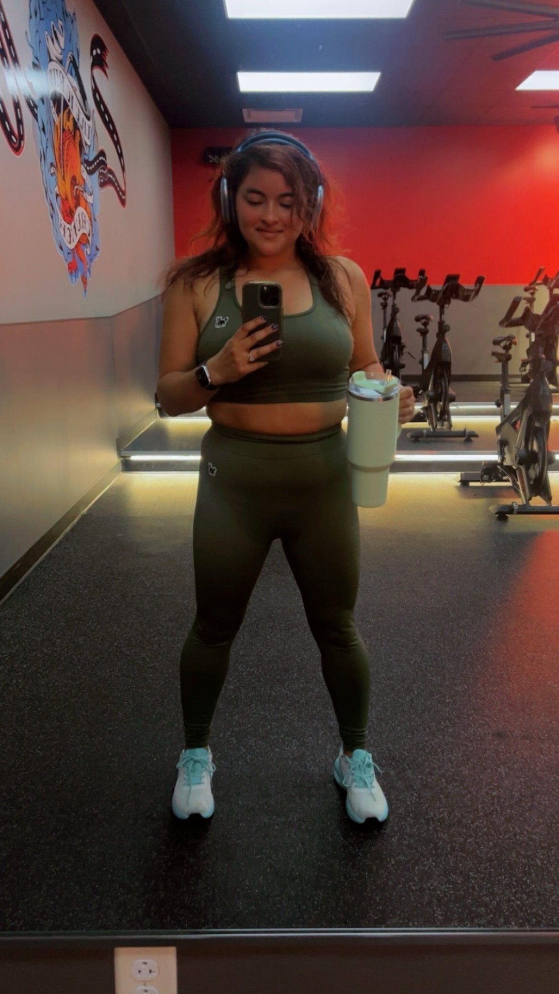 More Than Fabric: How YAKWARY Sportswear Makes You Feel Unstoppable - YAKWARY®