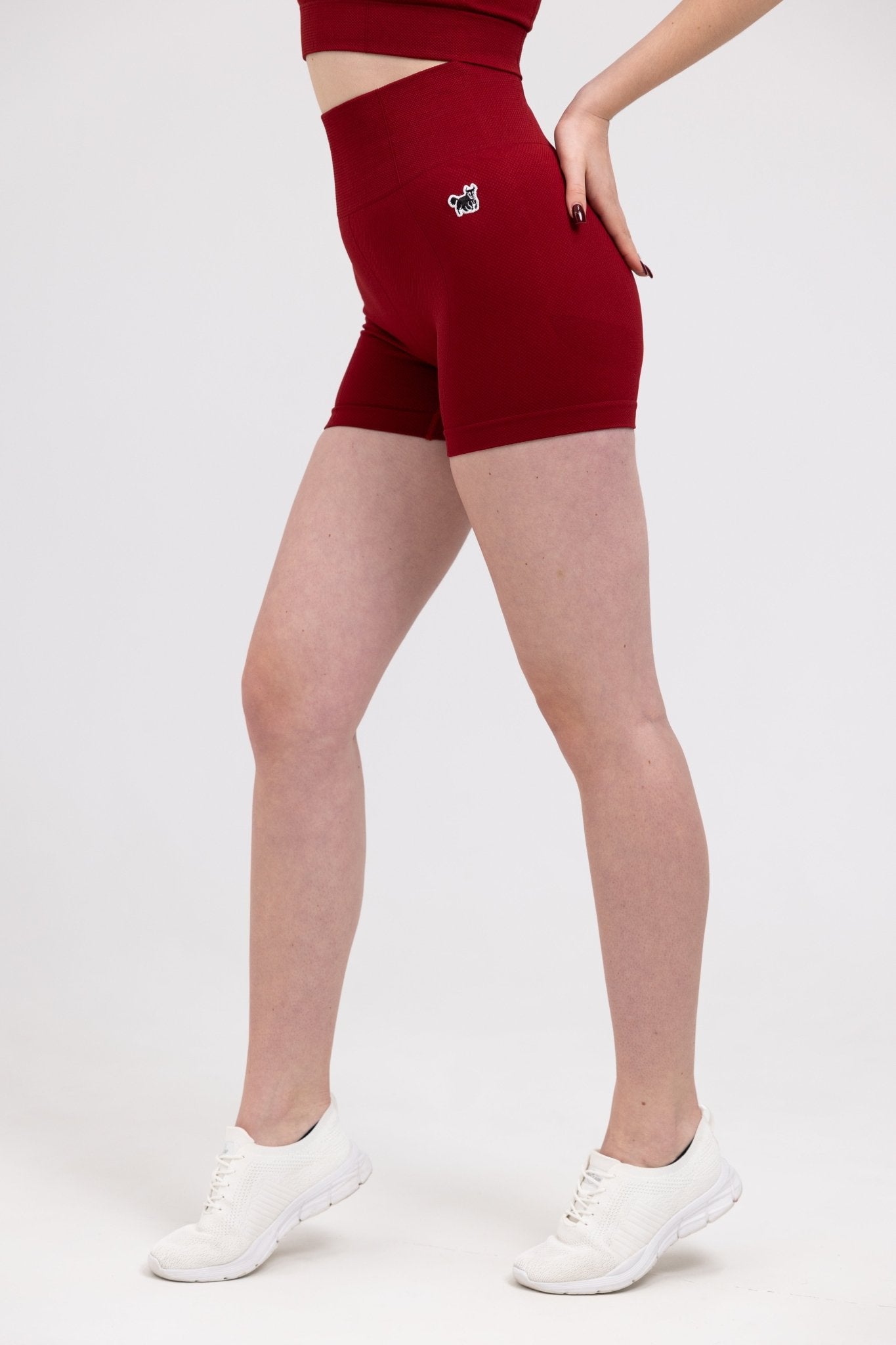 Top 5 Reasons You’ll Love Wearing Seamless Shorts Everywhere - YAKWARY®