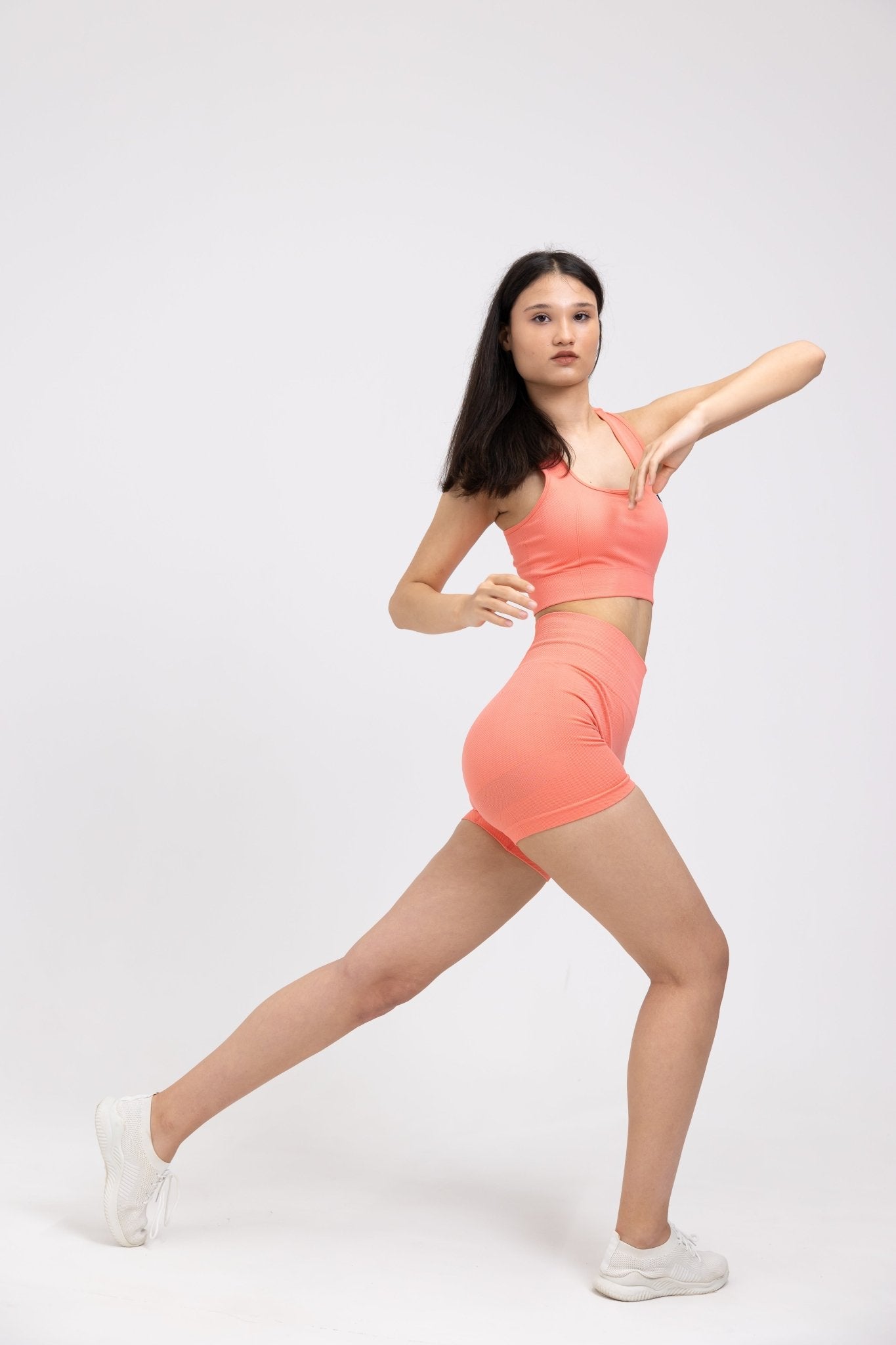 Why Classic Shorts Remain a Must-Have in Every Wardrobe - YAKWARY®