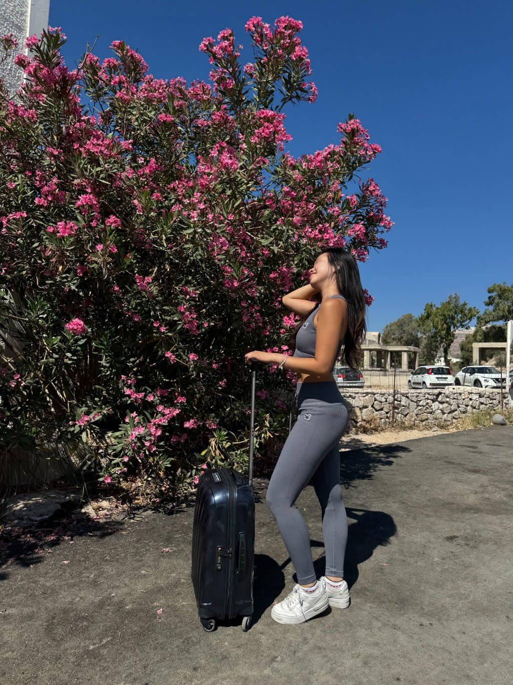 What Makes YAKWARY Activewear Stand Out in a Crowded Market