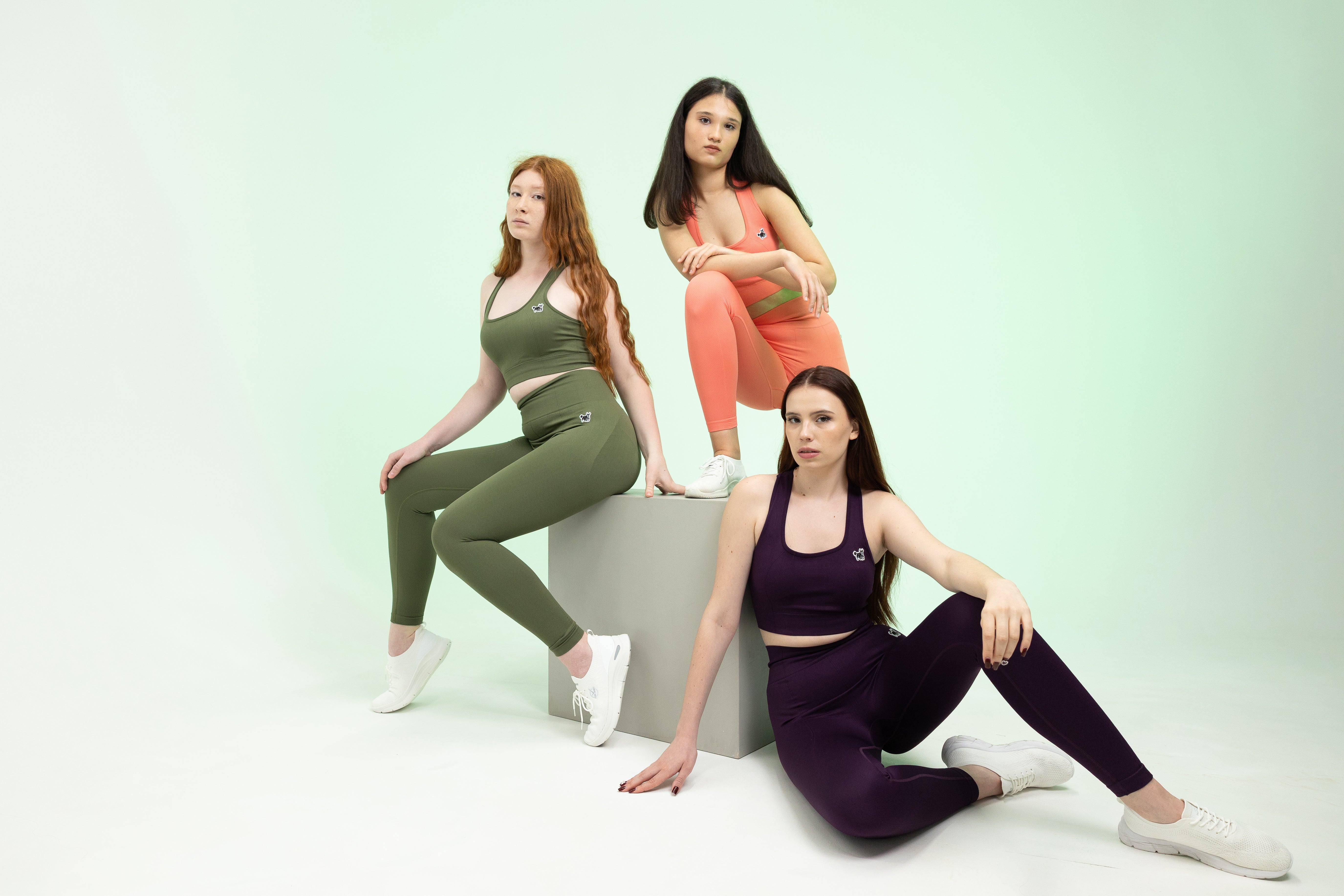 Autumn Aesthetics: Create the Perfect Look with YAKWARY Apparel