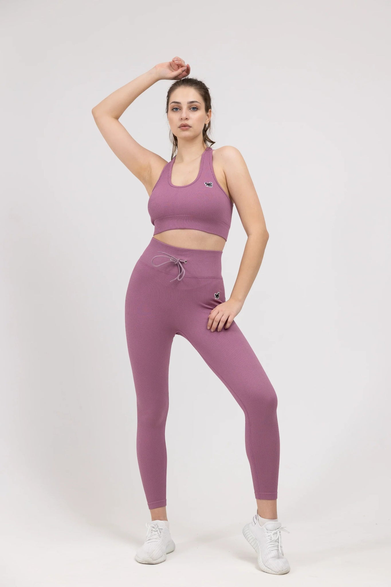 Hip Leggings: The Ultimate Guide to Trendy & Functional Workout Wear - YAKWARY®