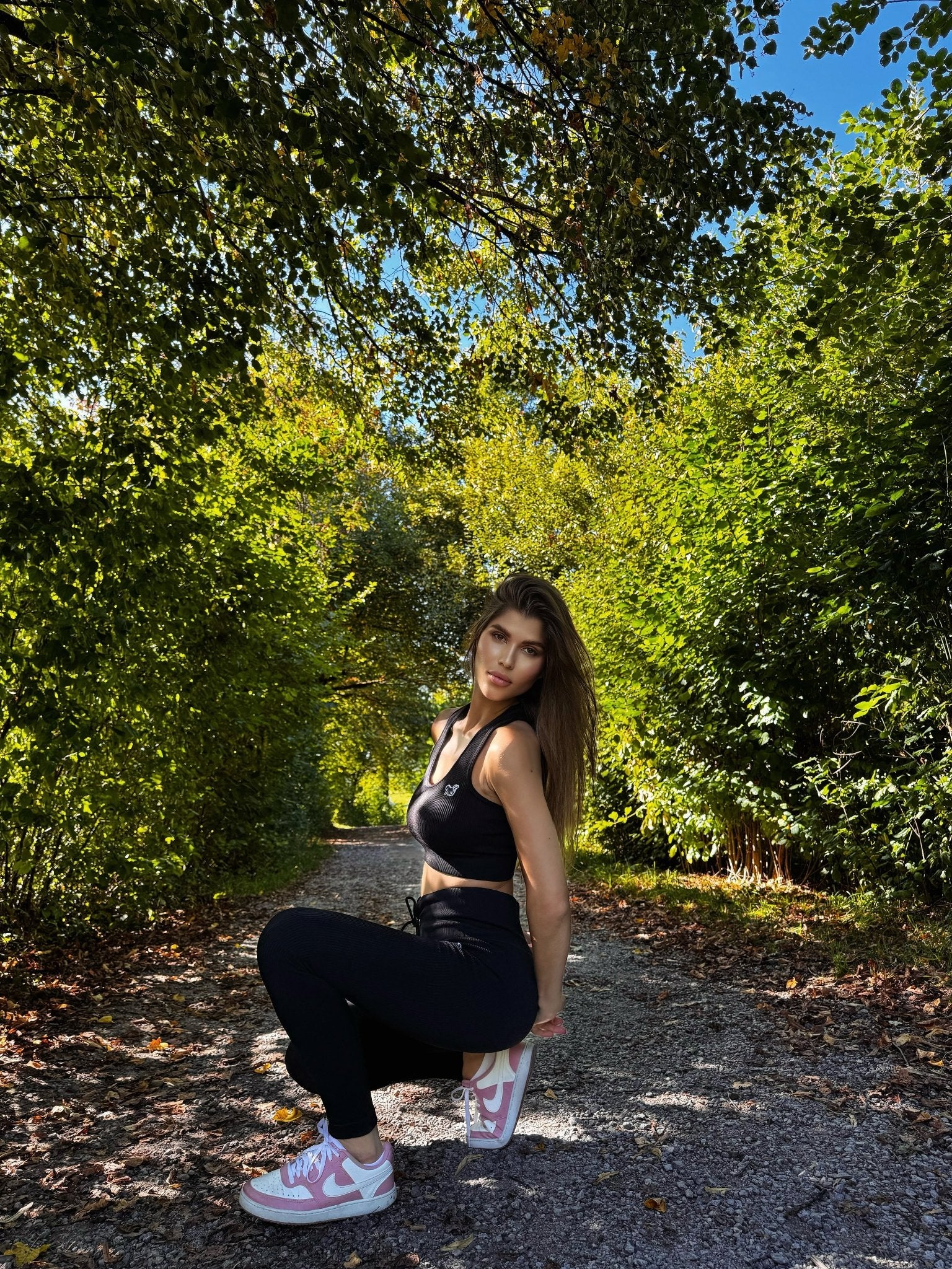 Leggings That Lift Spirits: The YAKWARY Difference Customers Feel - YAKWARY®