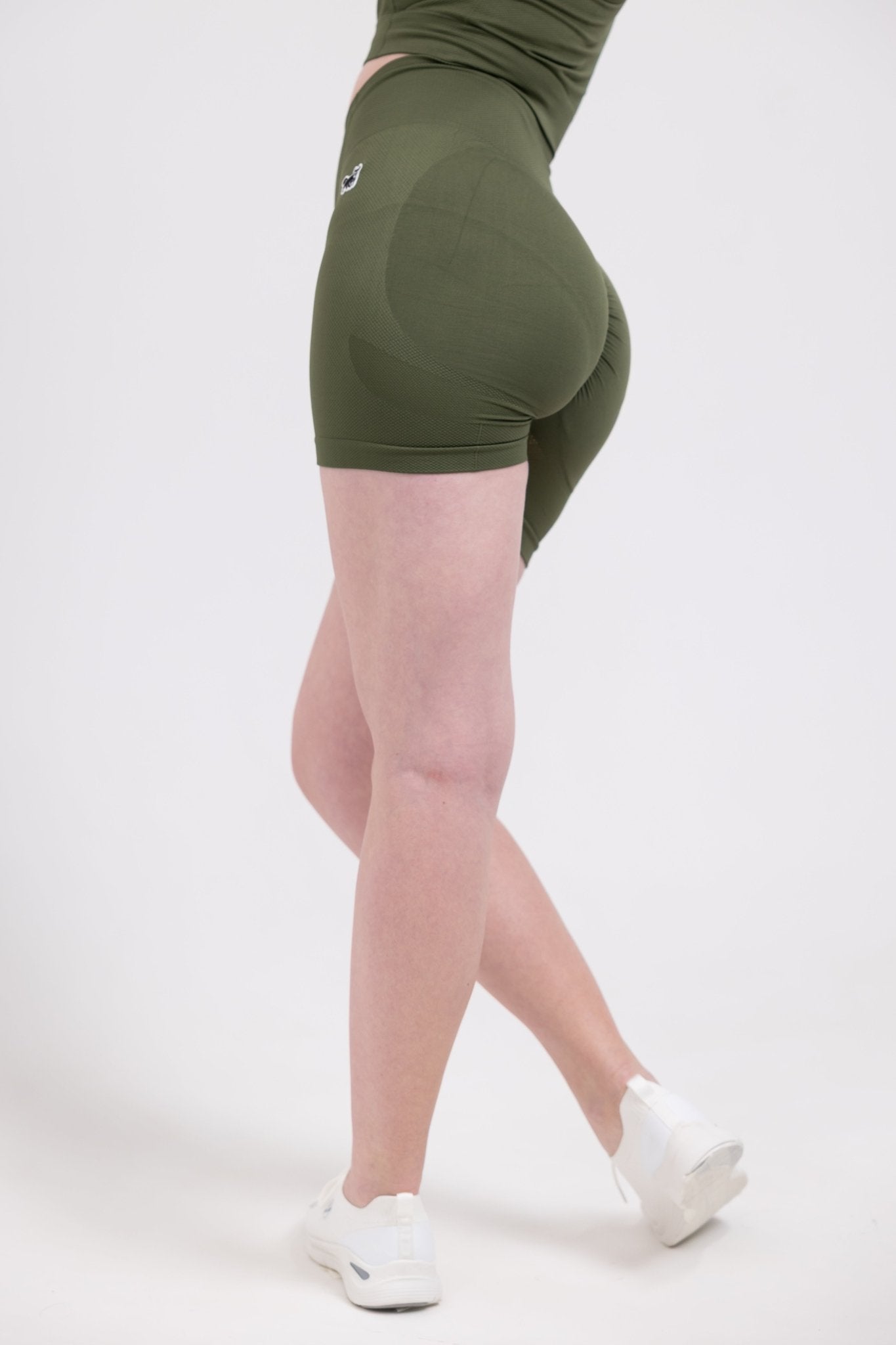 Non-Slip Bands That Stay Secure During Workouts - YAKWARY®
