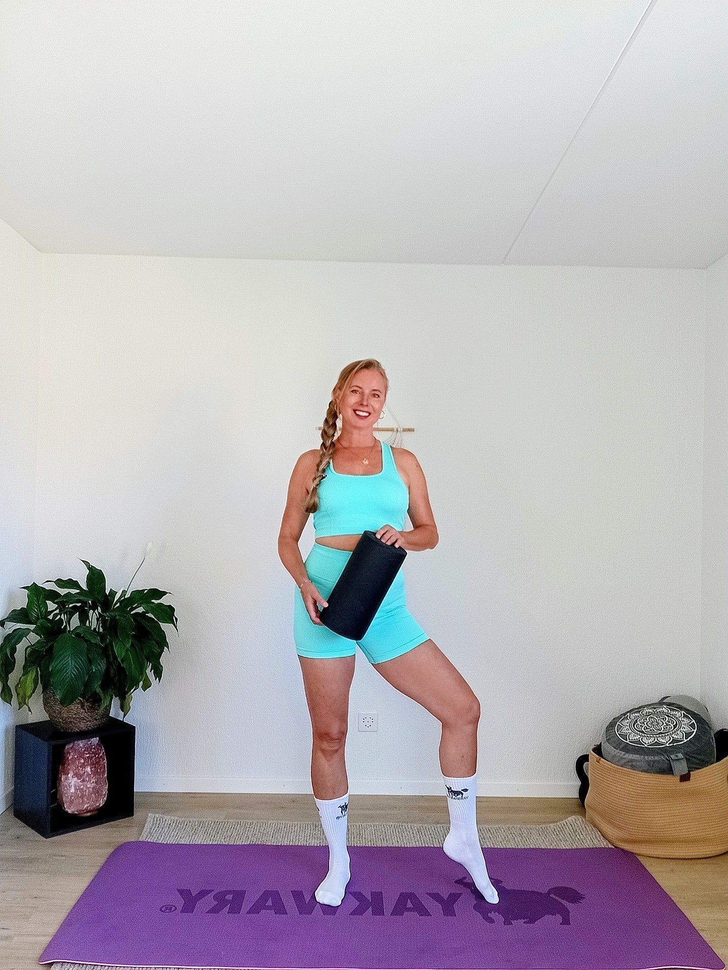 When Style Meets Comfort: My YAKWARY Experience - YAKWARY®