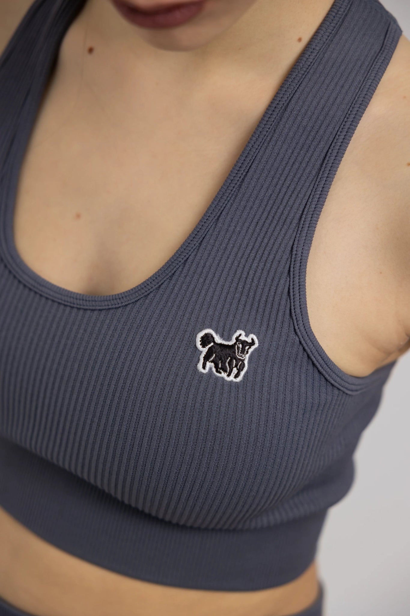 SEAMLESS RIBBED WAVE SPORT - BRA - YAKWARY®