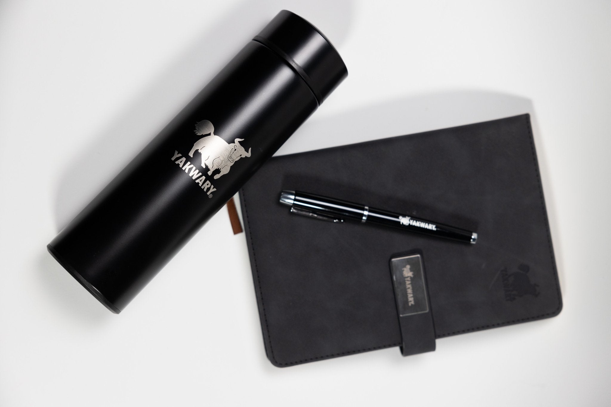 YAKWARY SUPER SOFT NOTEPAD WITH BALLPOINT PEN WITH GRATIS THERMO - FLASCHE - YAKWARY®