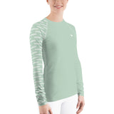 YAKWARY Women Turquoise Special Rash Guard