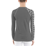 YAKWARY Women Gray Special Rash Guard