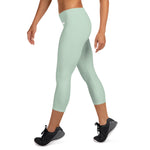 YAKWARY Women Turquoise Capri Leggings