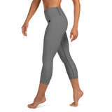 YAKWARY Gray Yoga Capri Leggings With Pocket