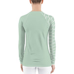 YAKWARY Women Turquoise Special Rash Guard