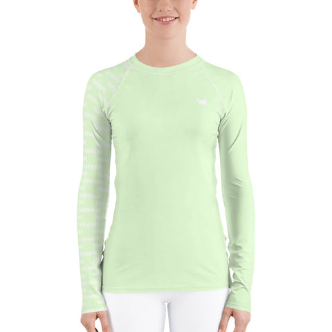 YAKWARY Women Green Special Rash Guard