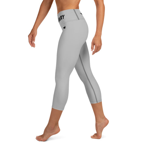 YAKWARY Gray Yoga Capri Leggings With Pocket